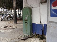ORAN SEPTEMBRE 2006 AUTOUR DE LA MAIRIE 04